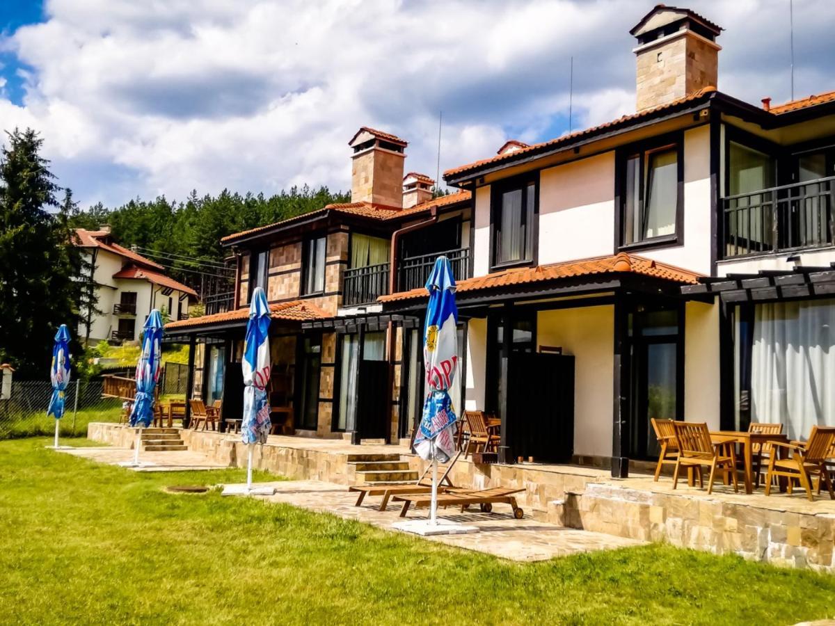 Holiday Village Coop 도브리니쉬트 외부 사진